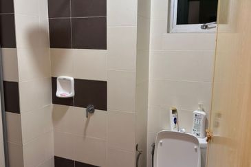 Royale Infinity @ Tambun Royale City