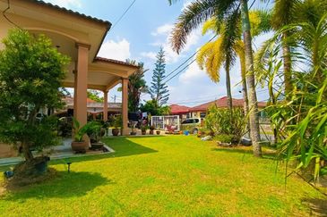 TAMAN KEMANGI - K.NERANG