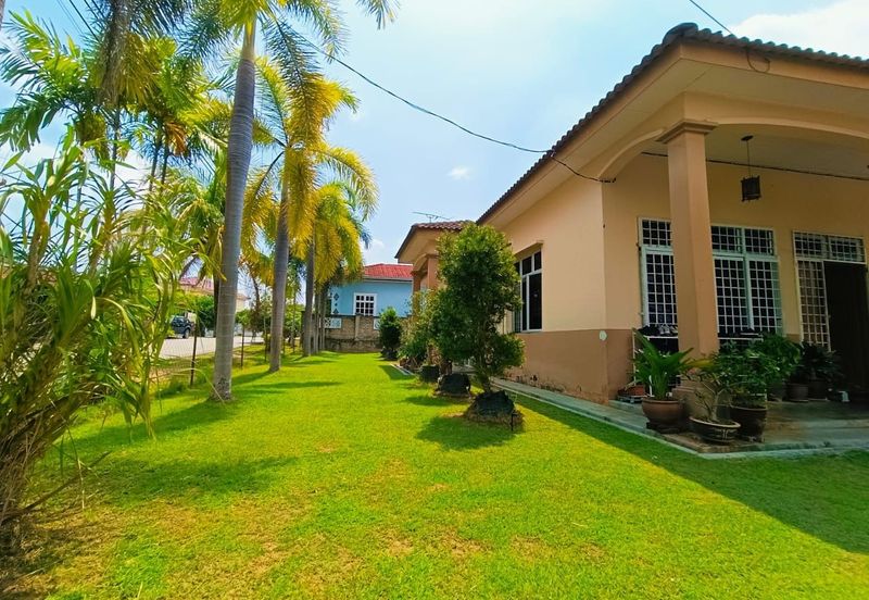 TAMAN KEMANGI - K.NERANG