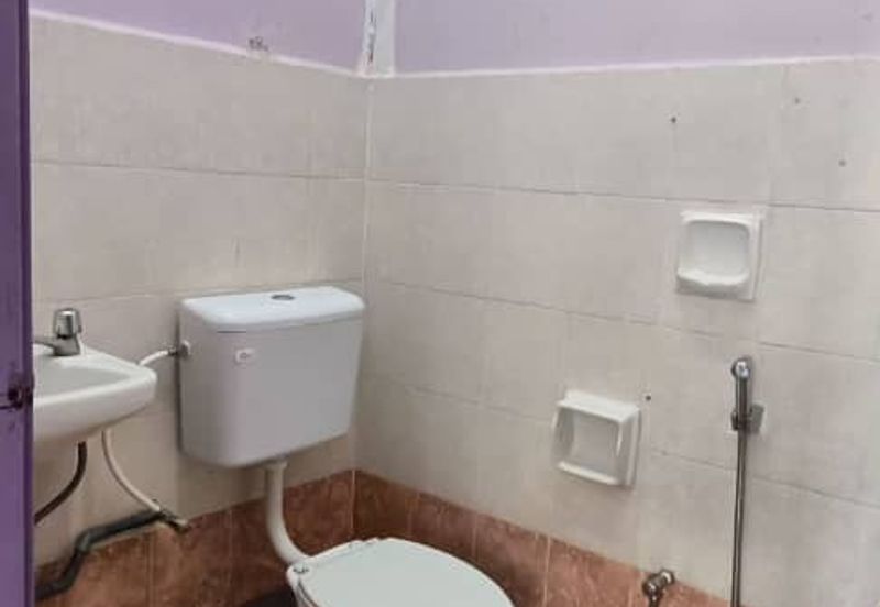 Kulim Hi-Tech Renovated Teres Dapur Extend