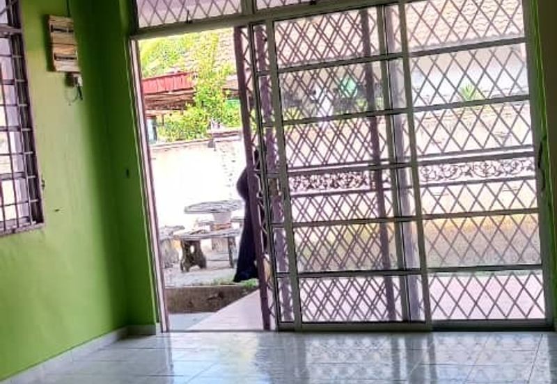 Kulim Hi-Tech Renovated Teres Dapur Extend