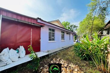 Kulim Hi-Tech Renovated Teres Dapur Extend