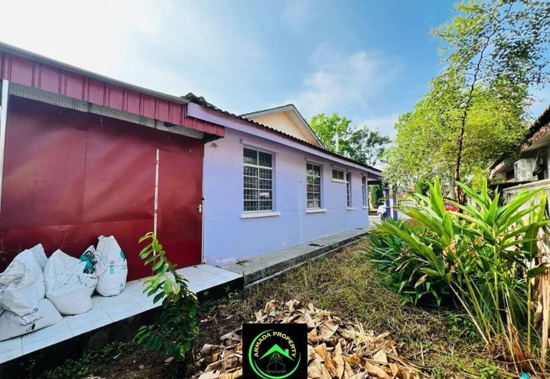 Kulim Hi-Tech Renovated Teres Dapur Extend