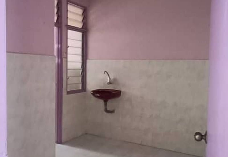 Kulim Hi-Tech Renovated Teres Dapur Extend