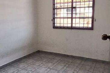 Kulim Hi-Tech Renovated Teres Dapur Extend