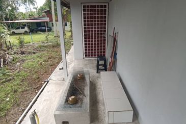 Kampung Rantau Panjang Kepala Batas