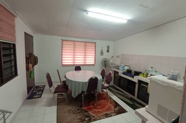 Kampung Rantau Panjang Kepala Batas
