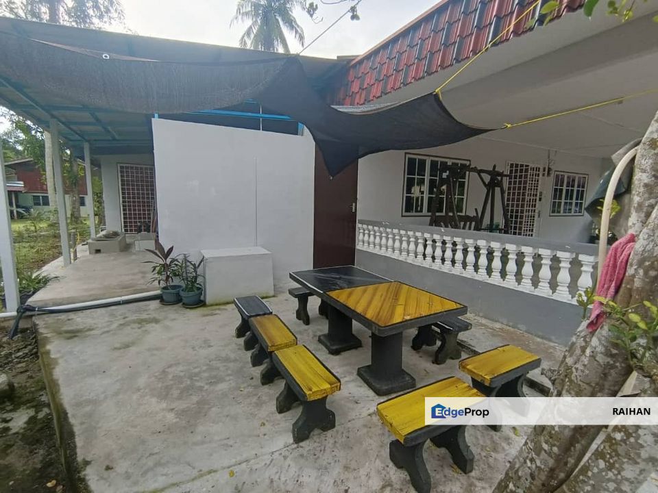 Kampung Rantau Panjang Kepala Batas Penang Banglo dengan swimming pool dan tempat bbq, Penang, Penaga