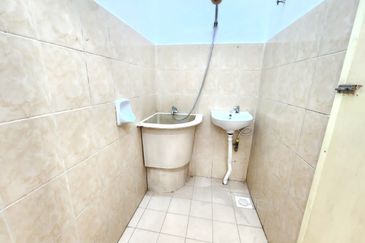 Kampung Rantau Panjang Kepala Batas