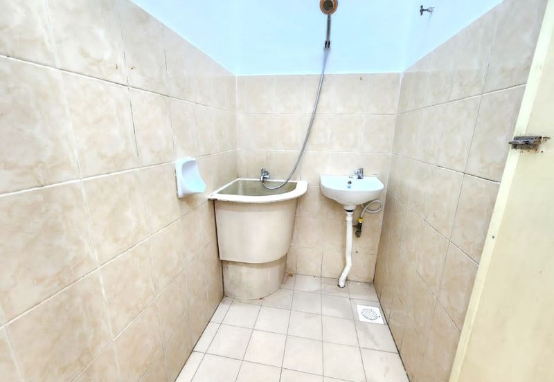 Kampung Rantau Panjang Kepala Batas