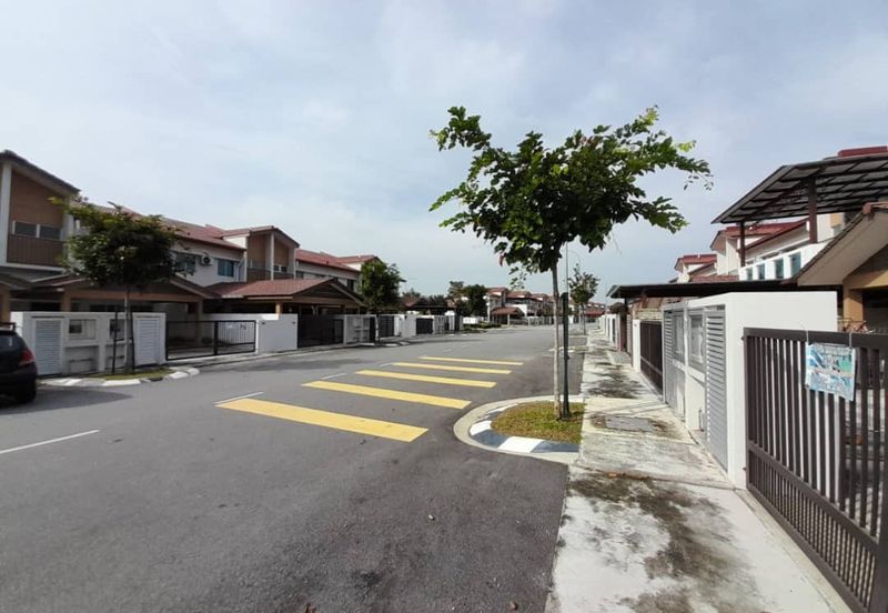 Bertam Putra Setia Fontaines Garden