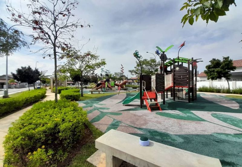 Bertam Putra Setia Fontaines Garden