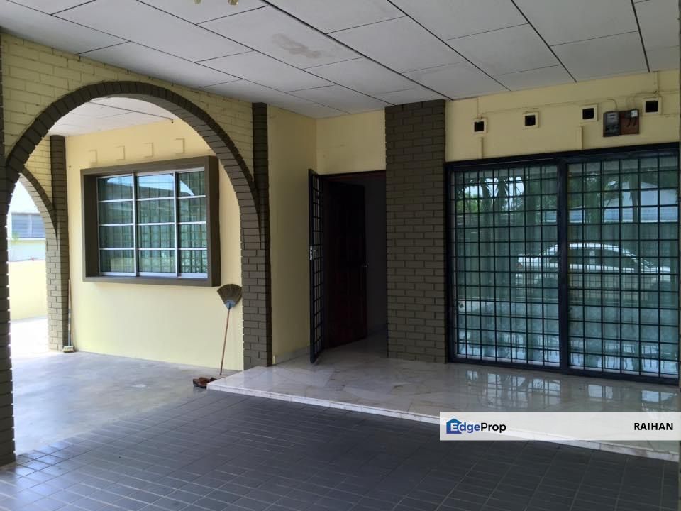 Taman Robina Air Tawar Butterworth Penang Freehold Fully Furnished Semi D with Extended Kitchen , Penang, Air Tawar