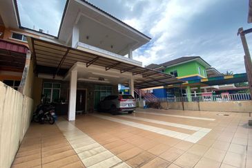 Taman Jawi Indah Sungai Jawi Penang Fully Renovated Freehold Semi D Extended Kitchen 