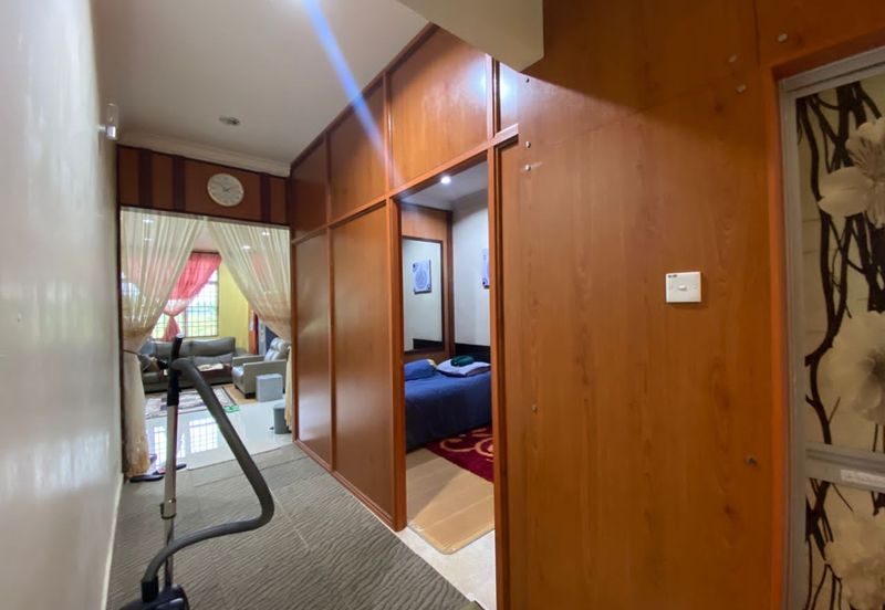 Taman Jawi Indah Sungai Jawi Penang Fully Renovated Freehold Semi D Extended Kitchen 