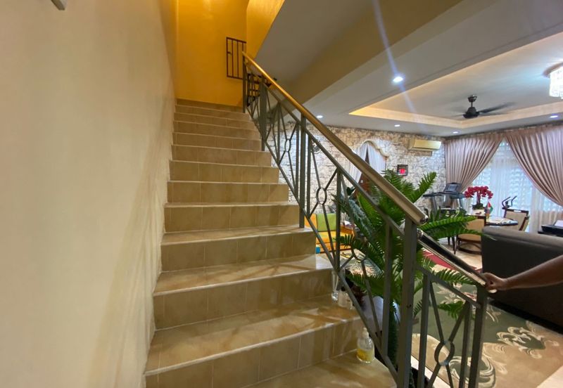 Taman Jawi Indah Sungai Jawi Penang Fully Renovated Freehold Semi D Extended Kitchen 