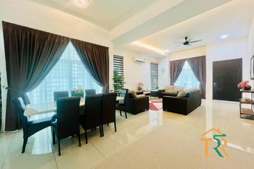 Simfoni West Taman Tunku Intan Safinaz