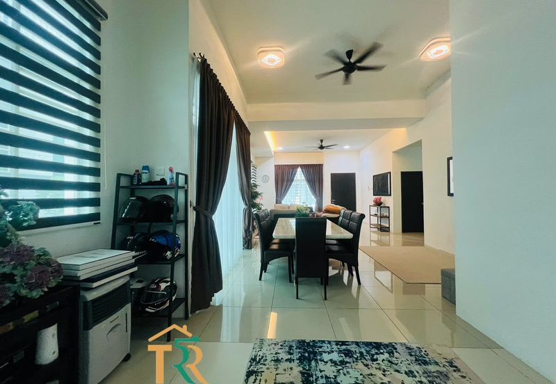 Simfoni West Taman Tunku Intan Safinaz