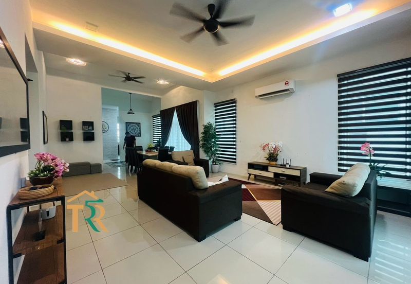 Simfoni West Taman Tunku Intan Safinaz