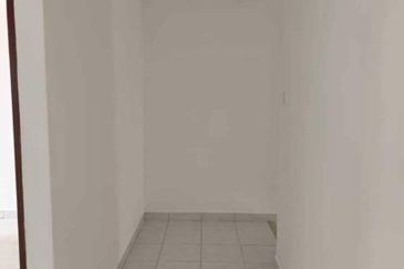 Taman Tasek Mutiara Simpang Ampat Penang Renovated Semi D 