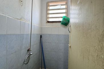 Taman Crescentia Park Batu Kawan Teres Renovated 