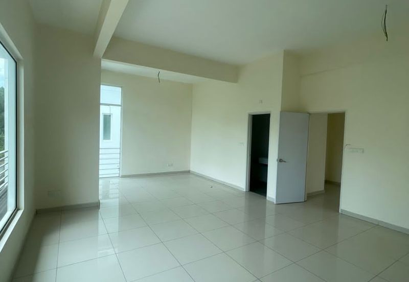 Parkview Residences Corner Lot