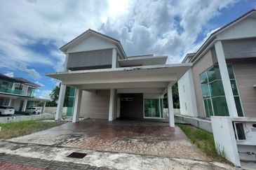 Parkview Residences Corner Lot