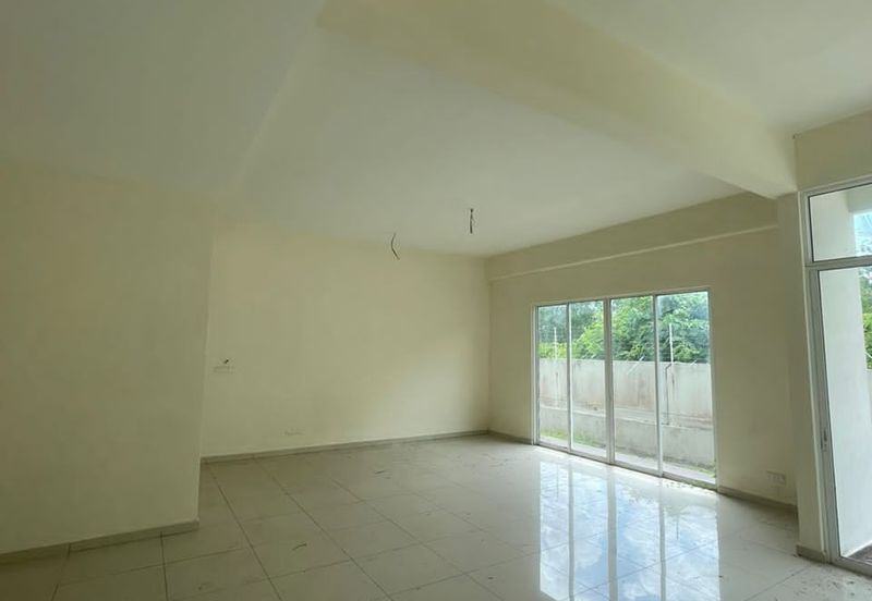 Parkview Residences Corner Lot