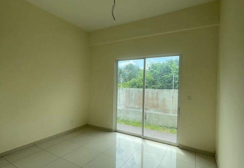 Parkview Residences Corner Lot