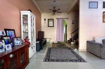 TAMAN SAGA(JALAN ALOR MENGKUDU)