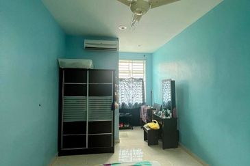 TAMAN SAGA(JALAN ALOR MENGKUDU)