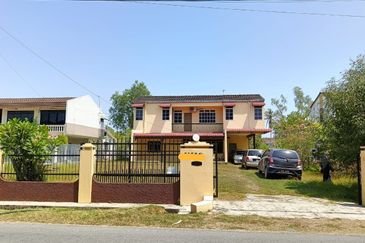 TAMAN DARULAMAN (JALAN STADIUM)