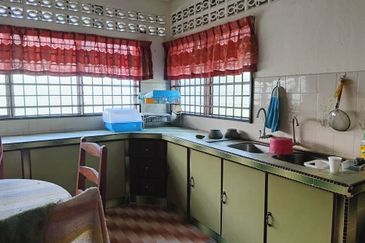 TAMAN DARULAMAN (JALAN STADIUM)