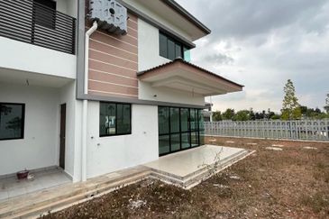 Nusa Cinta@Setia Fontaines