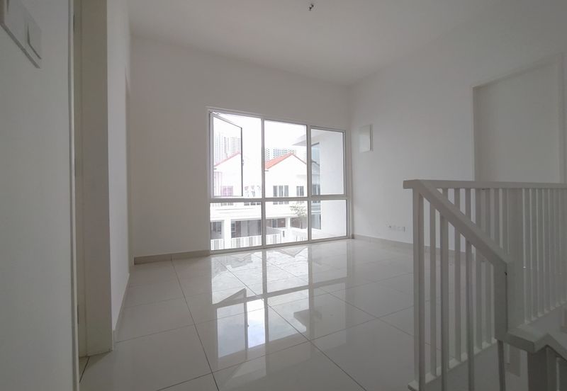 Viluxe @ Aspen Vision City