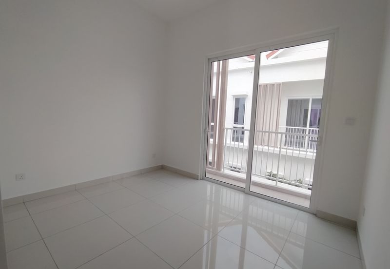 Viluxe @ Aspen Vision City