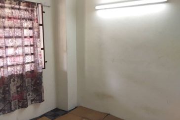 Taman Halaman Seroja