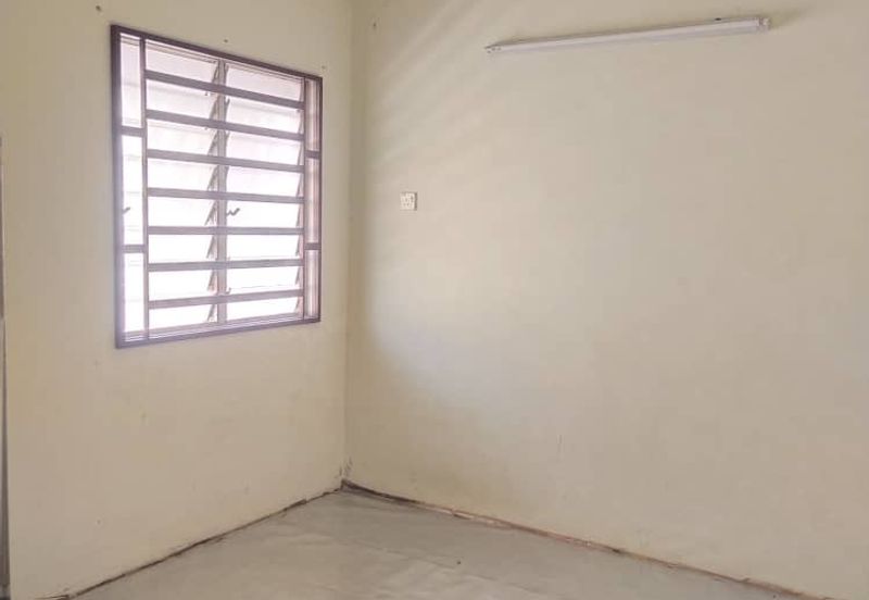 Taman Halaman Seroja