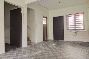 Taman Halaman Seroja