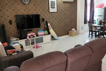 Lembah Permai Tanjung Bungah 2 Storey House For Sale 