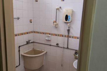 Lembah Permai Tanjung Bungah 2 Storey House For Sale 