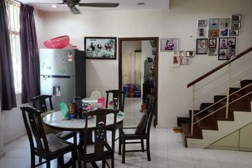 Lembah Permai Tanjung Bungah 2 Storey House For Sale 