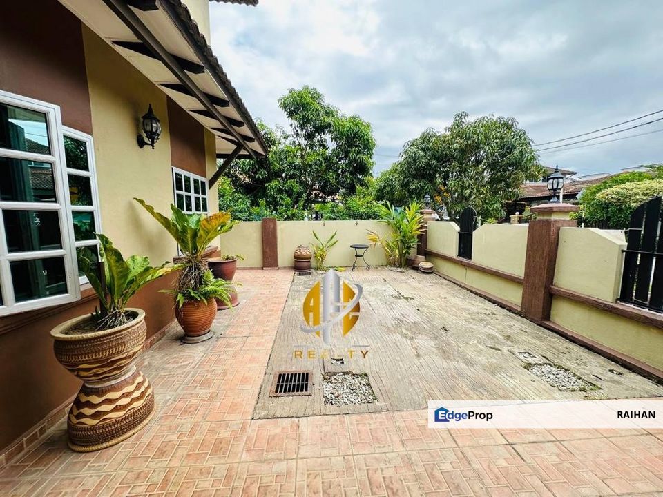 Taman Pauh Indah Corner Lot Cantik Fully Renovated with Freegifts , Penang, Pauh Jaya