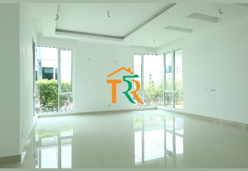 Crescent Dew Lakehome