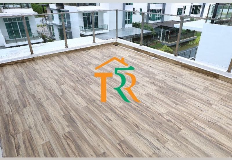 Crescent Dew Lakehome