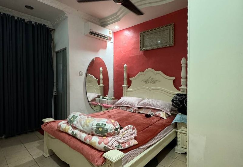 TAMAN LEMBAH IMPIANA