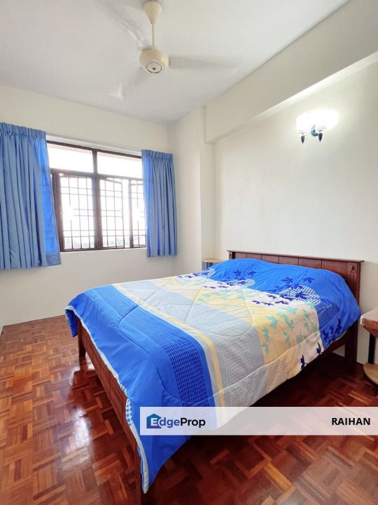 Eden Seaview Batu Ferrringhi Renovated and Fully Furnished Pool and Seaview , Penang, Batu Ferringhi