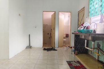 BANDAR AMANJAYA (ZON ANGGERIK)