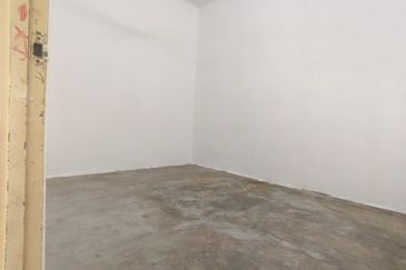 BANDAR AMANJAYA (ZON ANGGERIK)