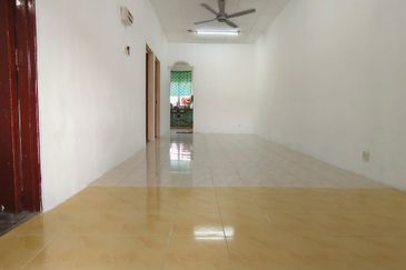 BANDAR AMANJAYA (ZON ANGGERIK)